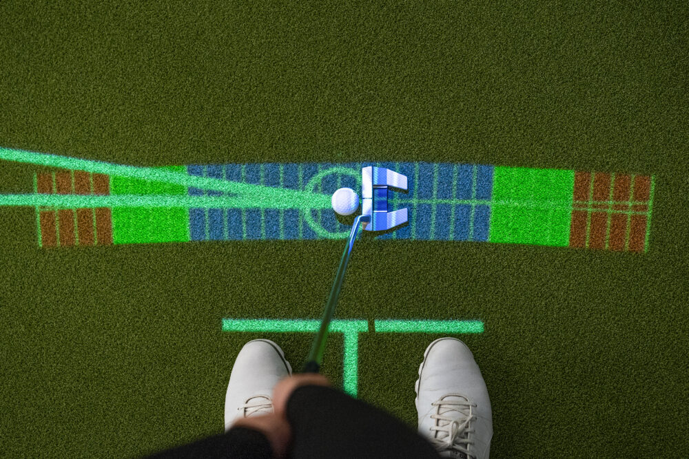 TourPutt putting practice with data overlay
